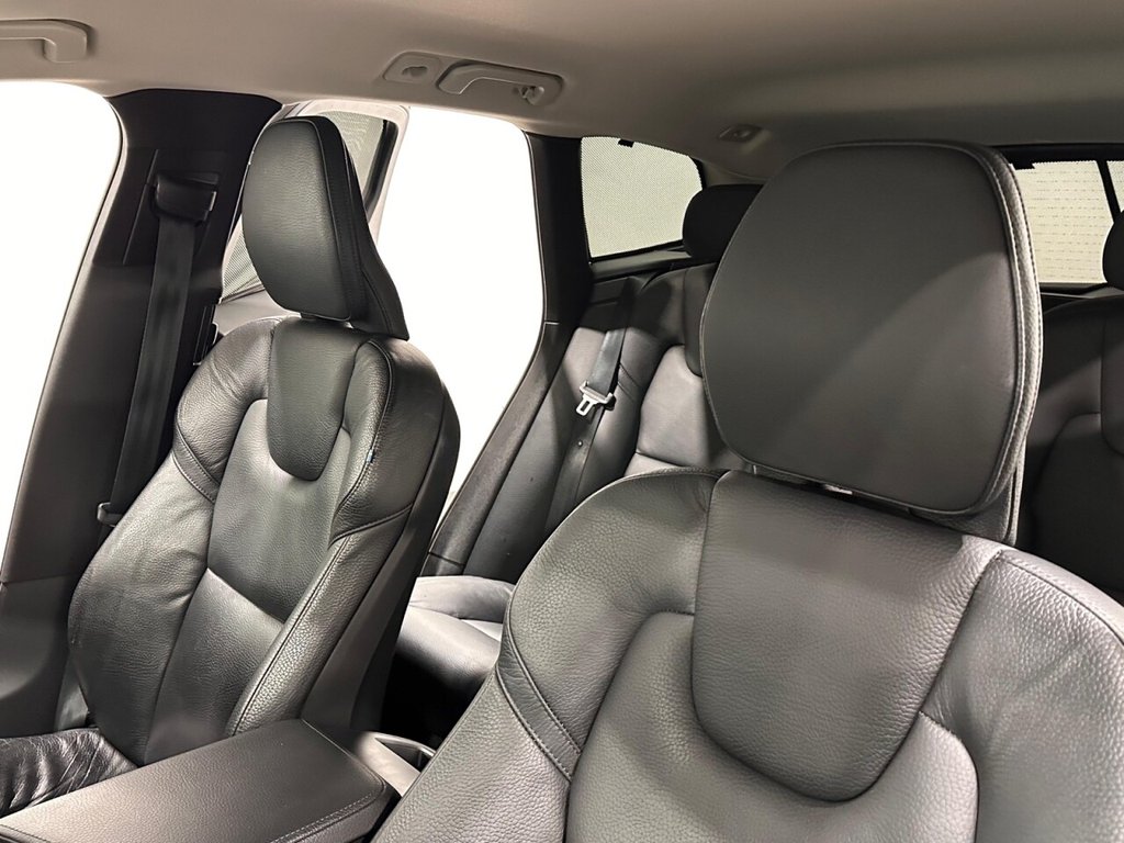 Used Volvo XC60 2020 for sale - 76724652: Photo 15