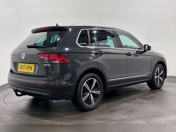 Used Volkswagen Tiguan 2017 for sale - 79142383: Photo