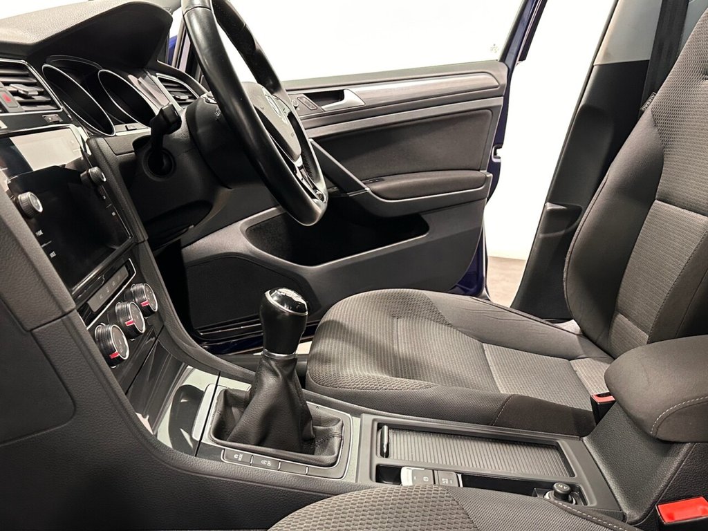 Used Volkswagen Golf 2019 for sale - 76163522: Photo 23