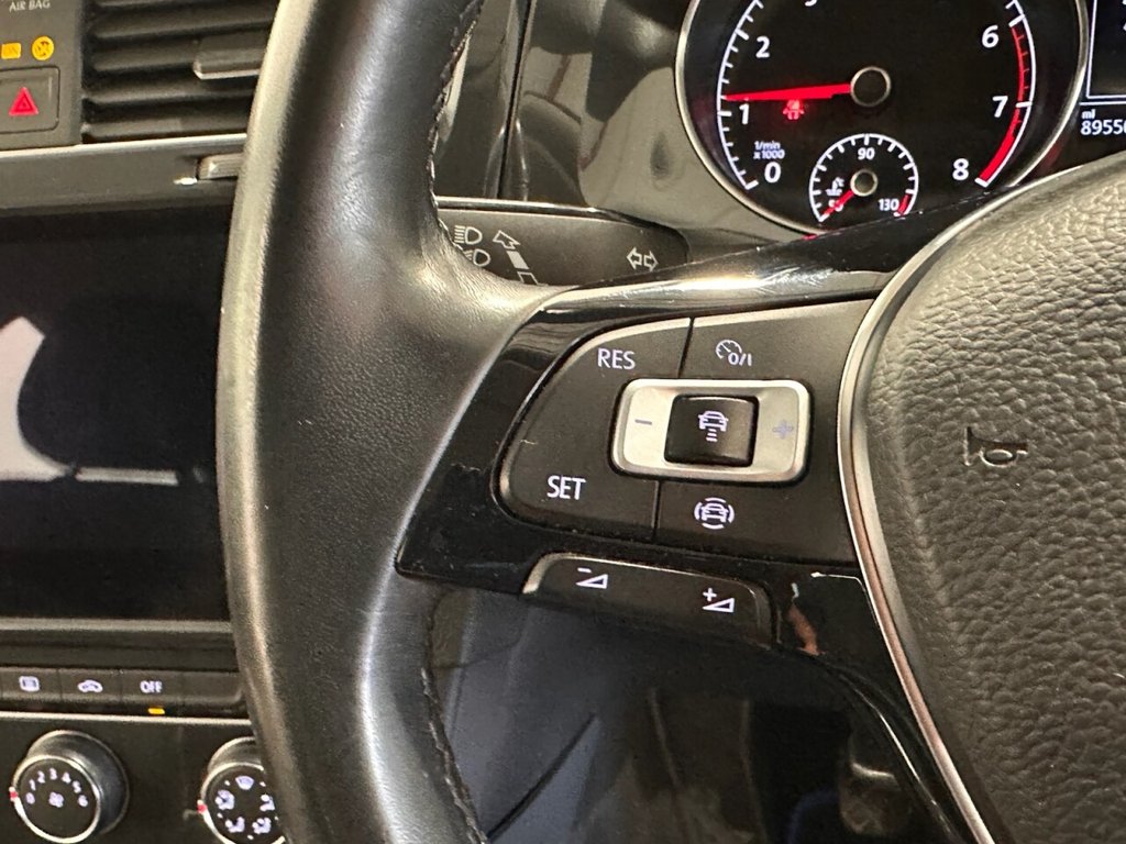 Used Volkswagen Golf 2019 for sale - 76163522: Photo 25