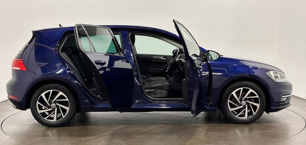 Used Volkswagen Golf 2019 for sale - 76163522: Photo 8