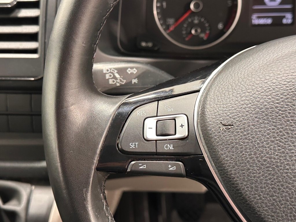 Used Volkswagen Transporter 2017 for sale - 76751148: Photo 20
