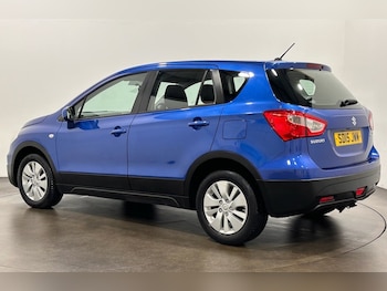 Used Suzuki SX4 S-Cross 2015 for sale - 76235880: Photo 3
