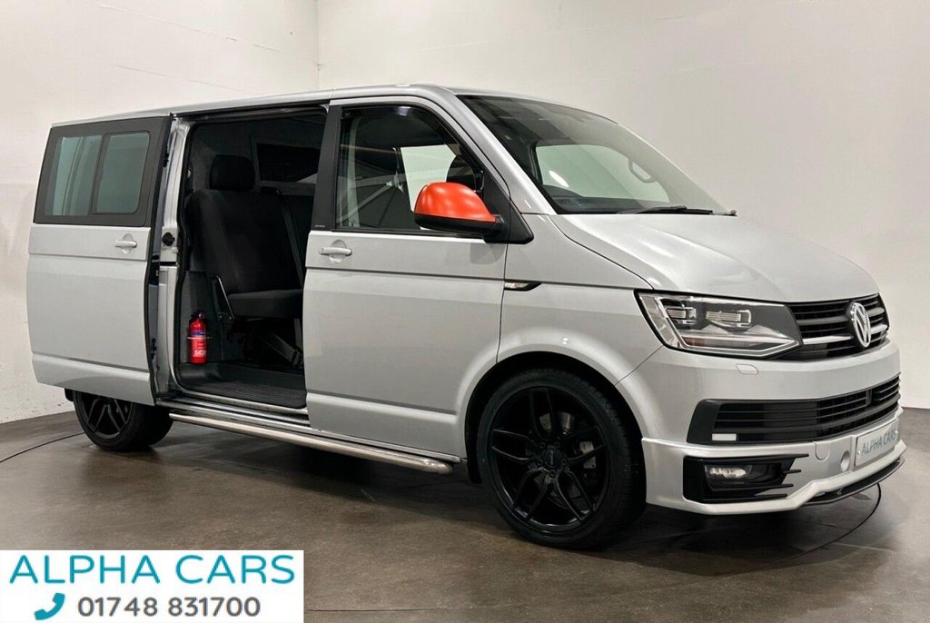 Used Volkswagen Transporter 2018 for sale - 76724745: Photo 1