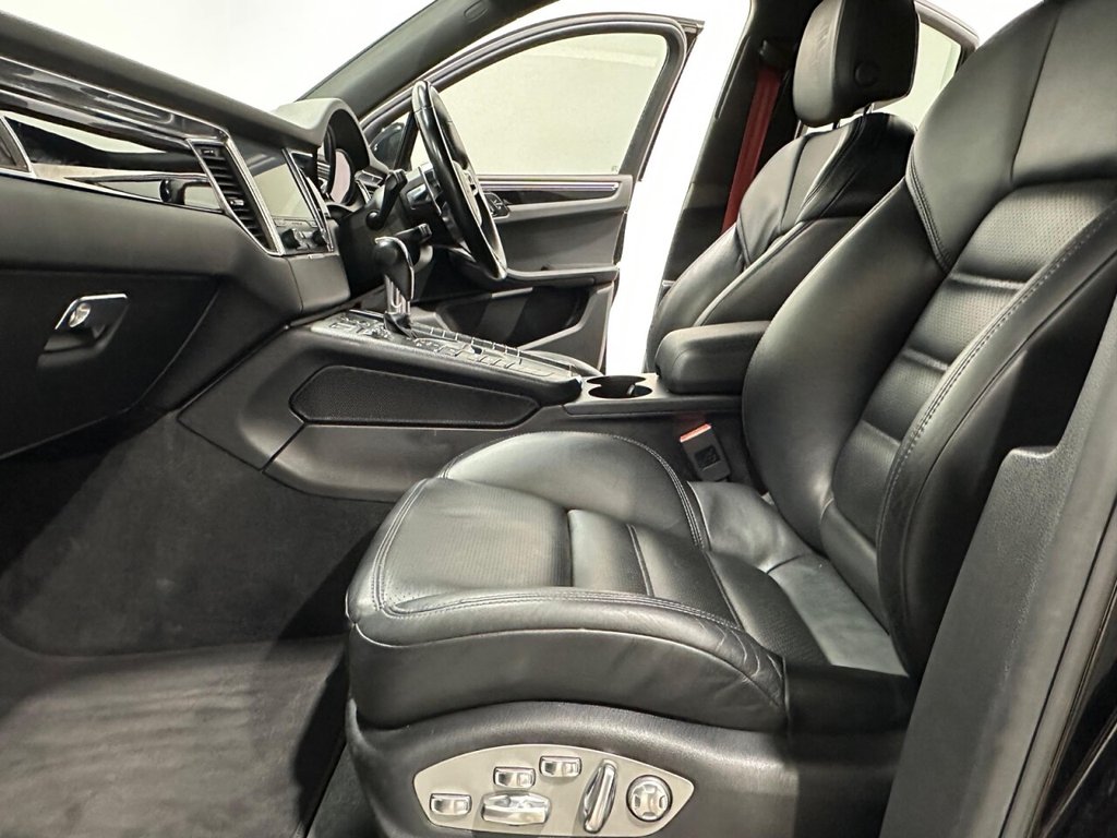 Used Porsche Macan 2017 for sale - 78017764: Photo 26