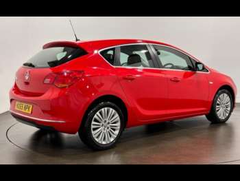 Used Vauxhall Astra 2015 for sale - 74930888: Photo