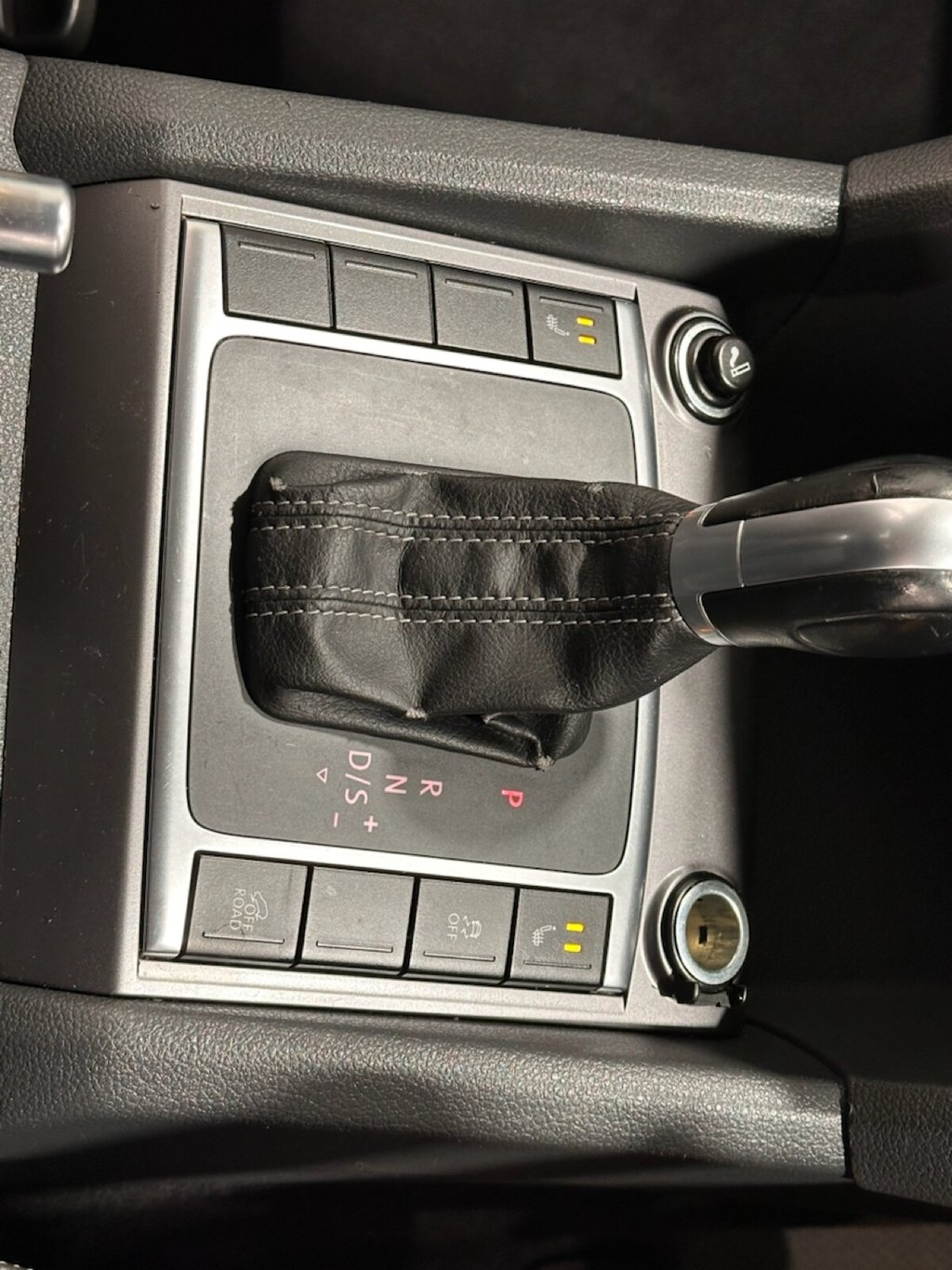 Used Volkswagen Amarok 2014 for sale - 76406966: Photo 24