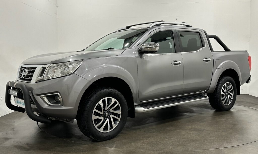 Used Nissan Navara 2018 for sale - 78074205: Photo 2