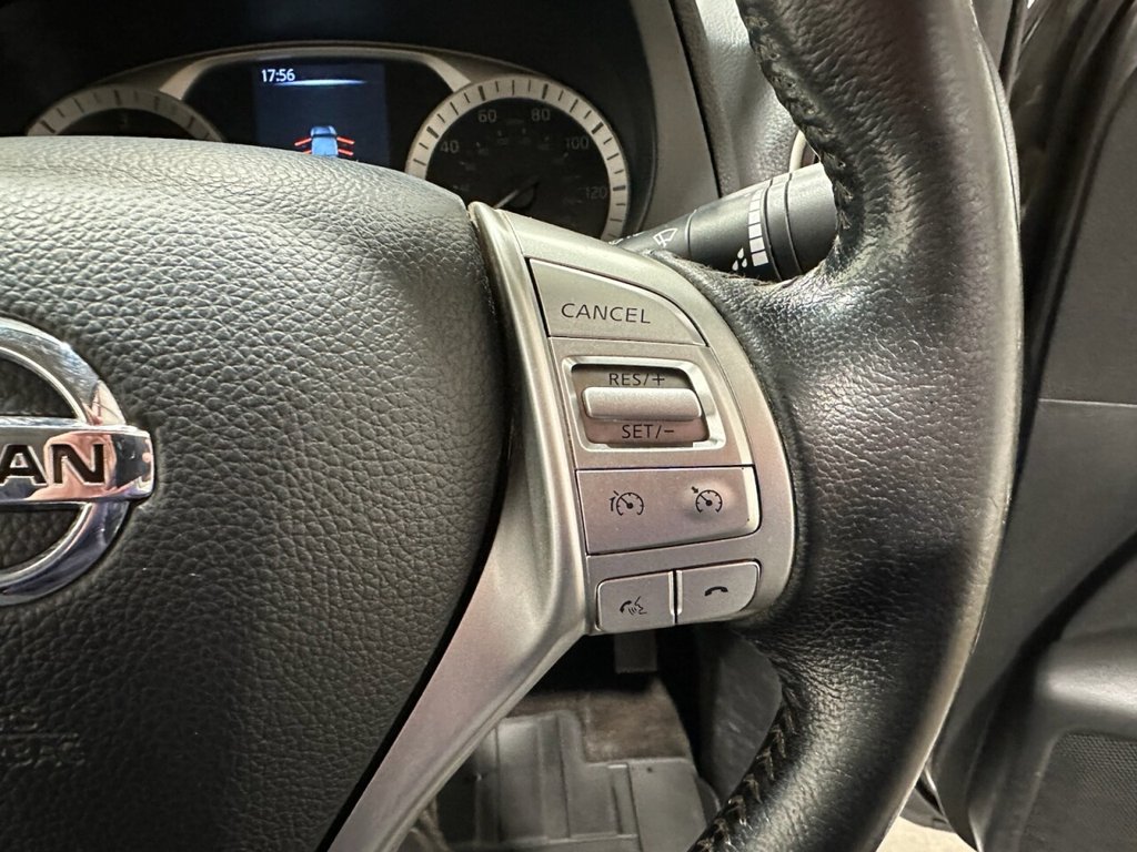 Used Nissan Navara 2018 for sale - 78074205: Photo 25