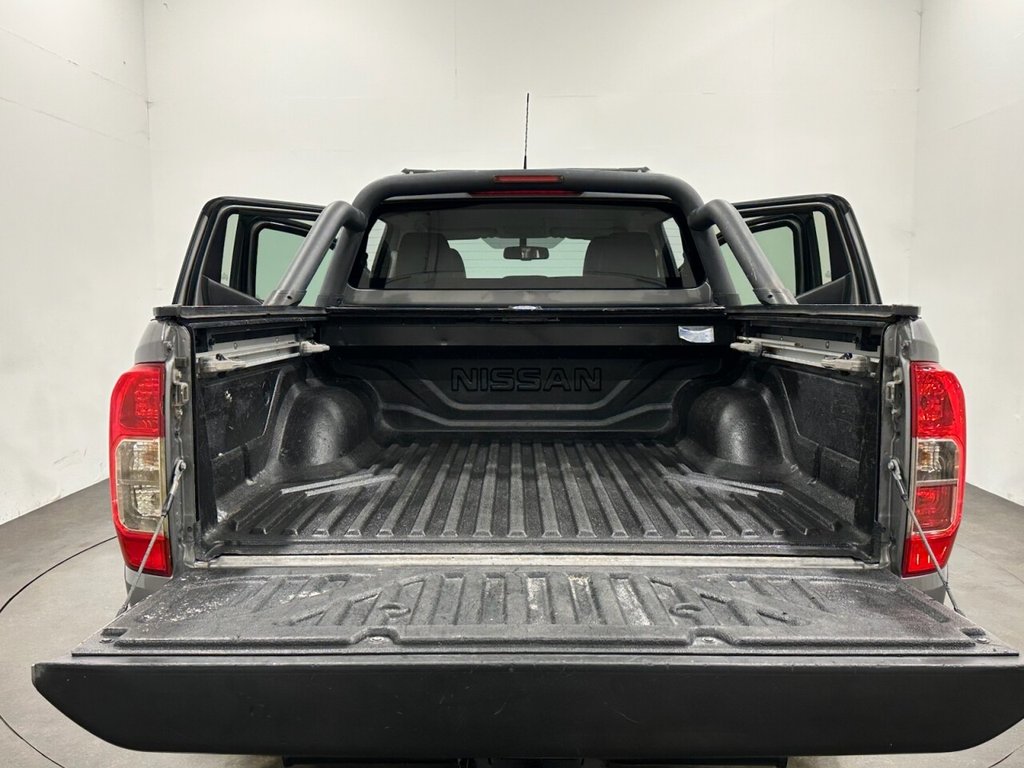 Used Nissan Navara 2018 for sale - 78074205: Photo 30