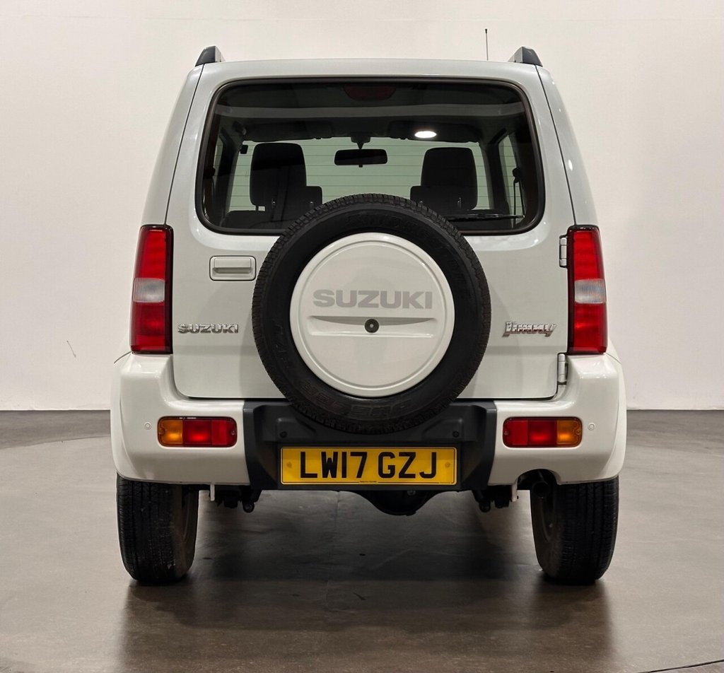 Used Suzuki Jimny 2017 for sale - 77133700: Photo 10