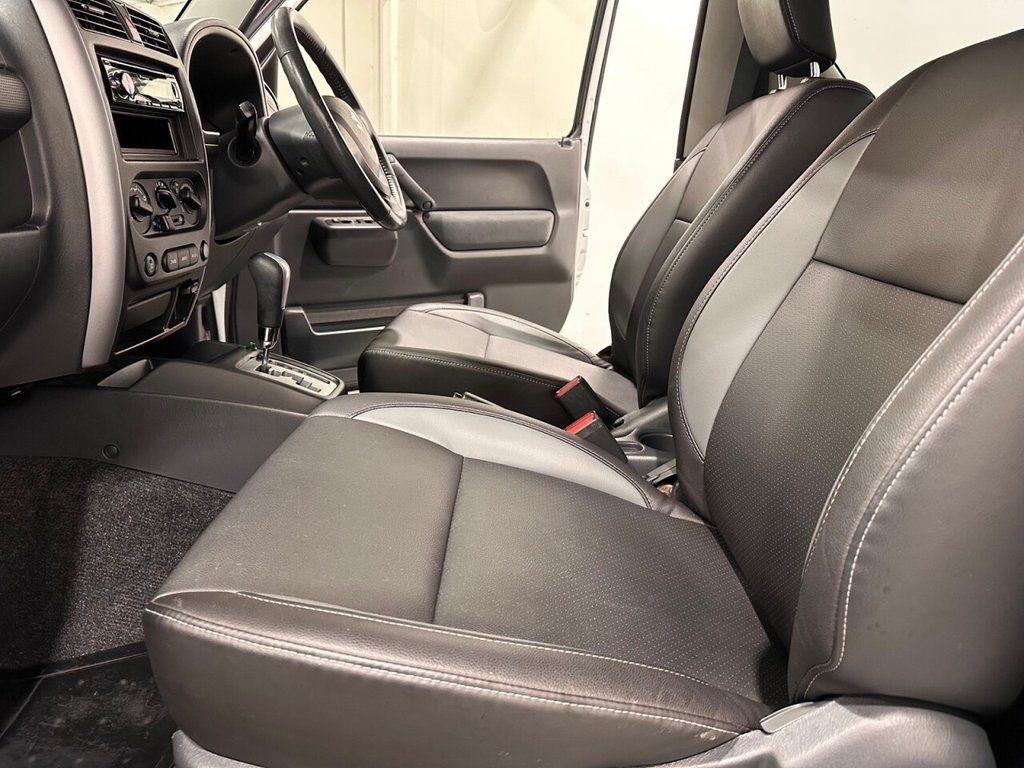 Used Suzuki Jimny 2017 for sale - 77133700: Photo 15