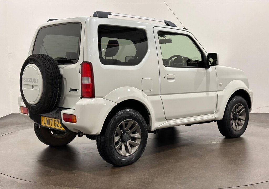 Used Suzuki Jimny 2017 for sale - 77133700: Photo 3