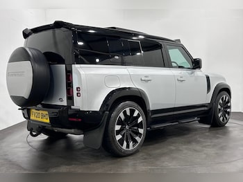 Used Land Rover Defender 110 2020 for sale - 79233930: Photo