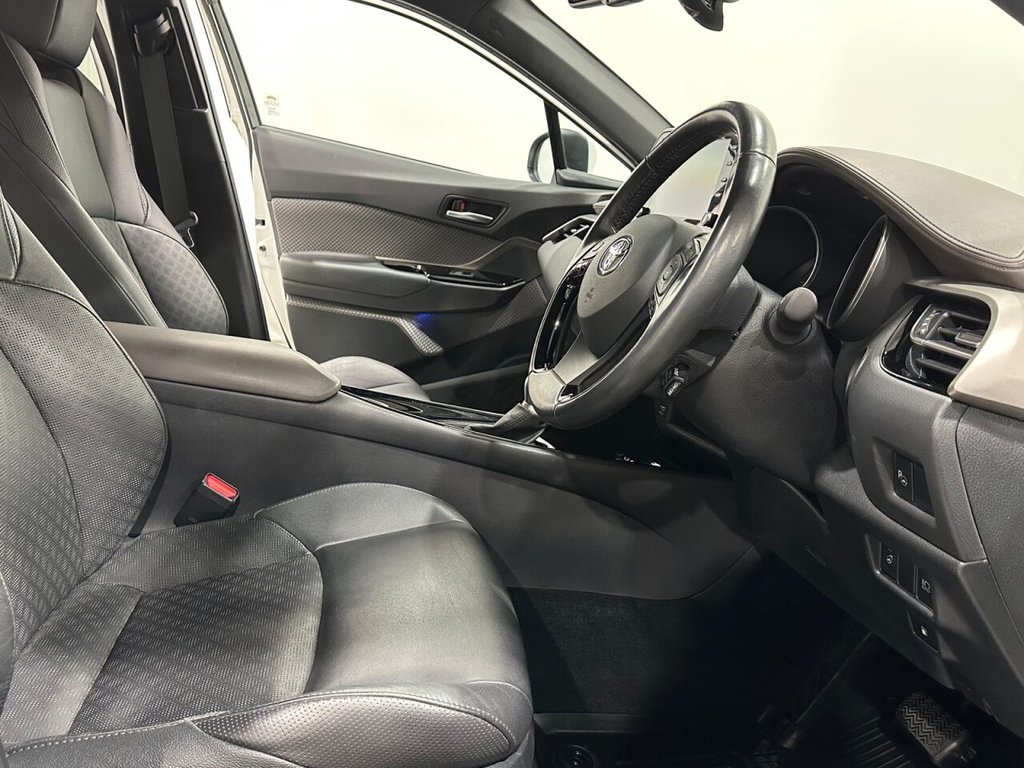 Used Toyota C-HR 2022 for sale - 77991403: Photo 15