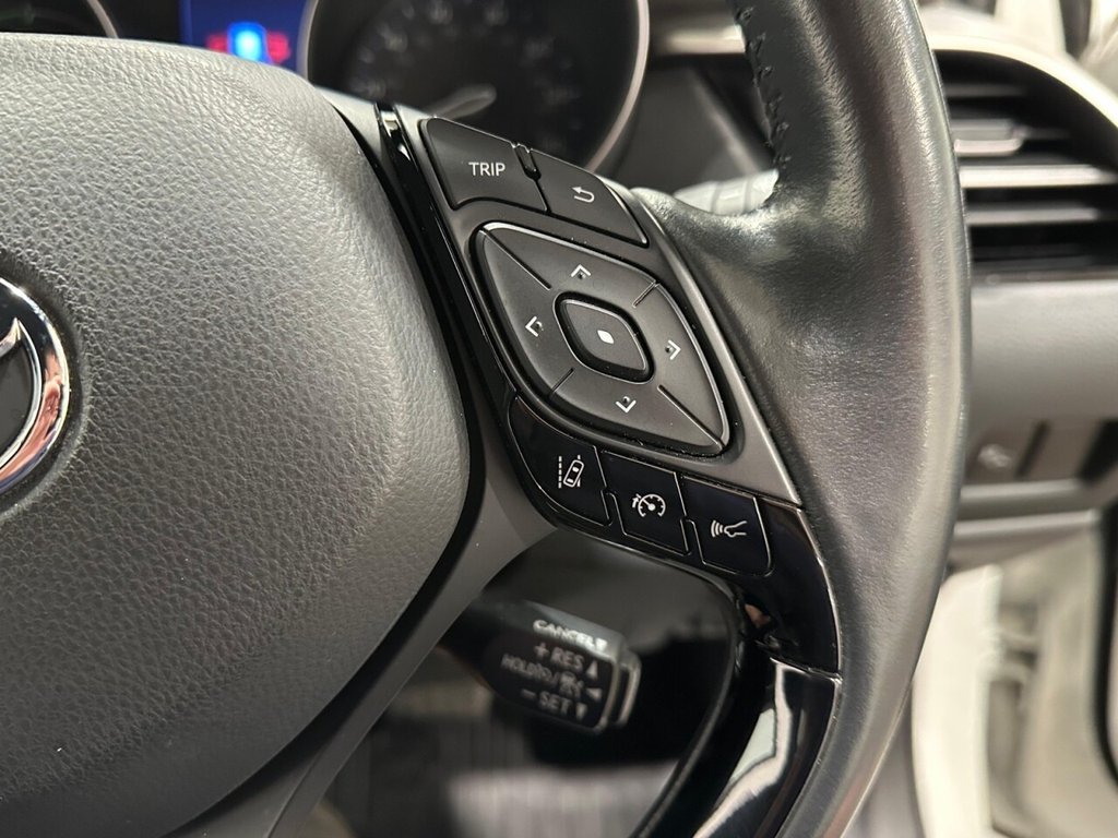Used Toyota C-HR 2022 for sale - 77991403: Photo 26