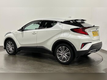 Used Toyota C-HR 2022 for sale - 77991403: Photo