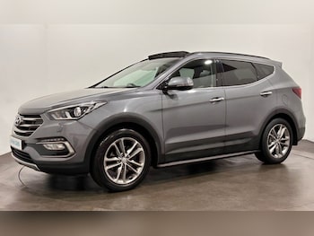 Used Hyundai Santa Fe 2016 for sale - 77408158: Photo