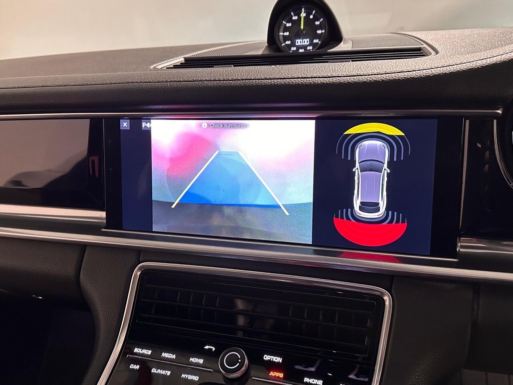 Used Porsche Panamera 2020 for sale - 76520541: Photo 15
