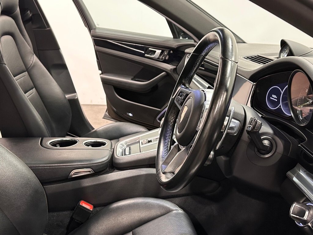 Used Porsche Panamera 2020 for sale - 76520541: Photo 16