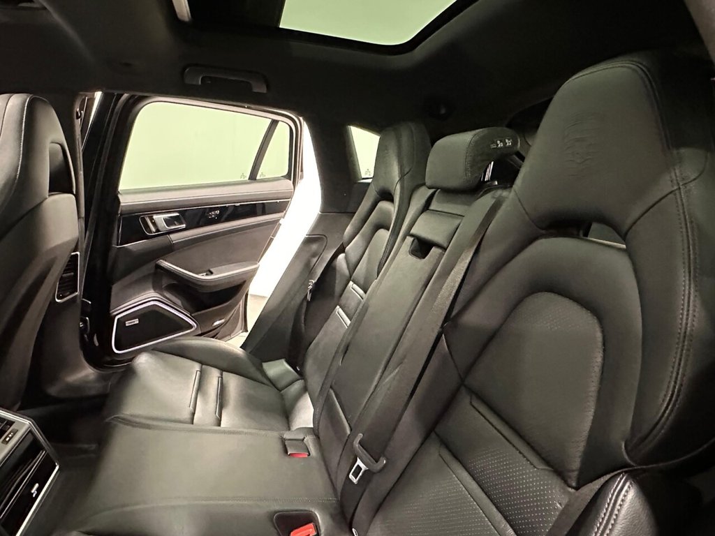 Used Porsche Panamera 2020 for sale - 76520541: Photo 23