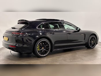 Used Porsche Panamera 2020 for sale - 76520541: Photo