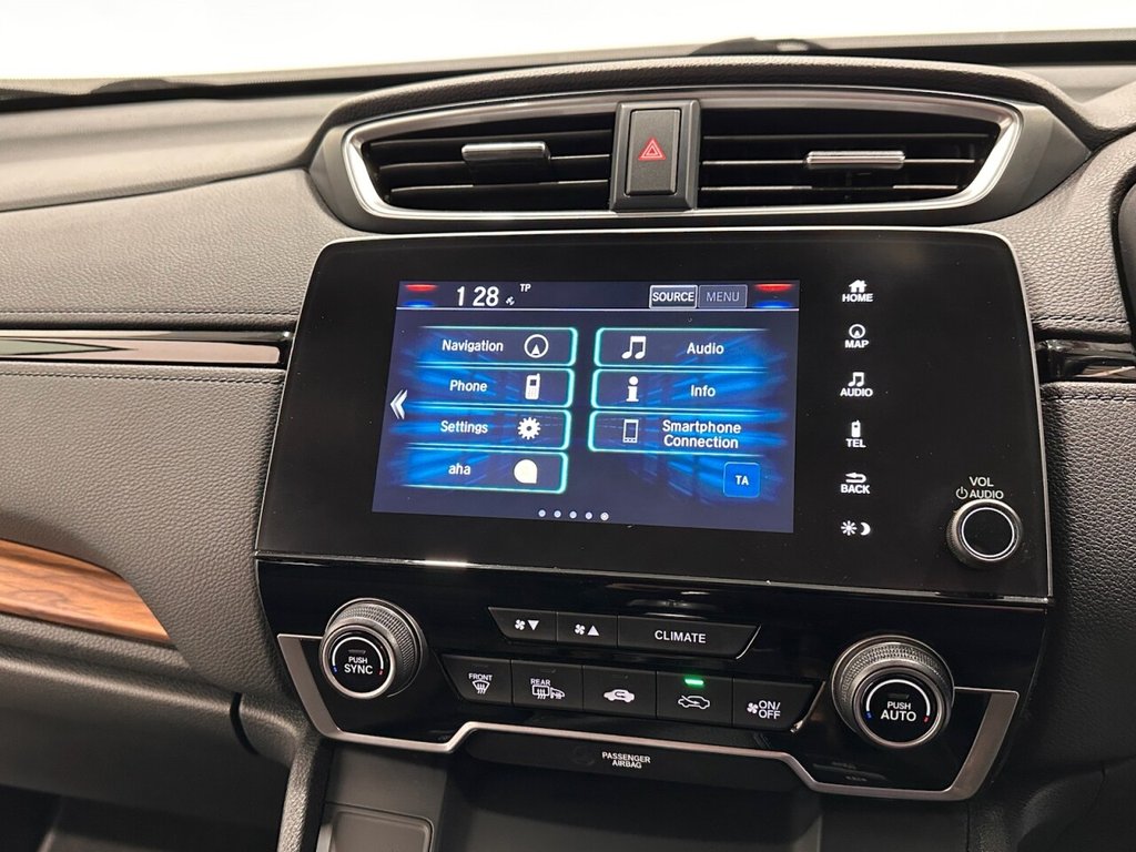 Used Honda CR-V 2018 for sale - 77200208: Photo 14