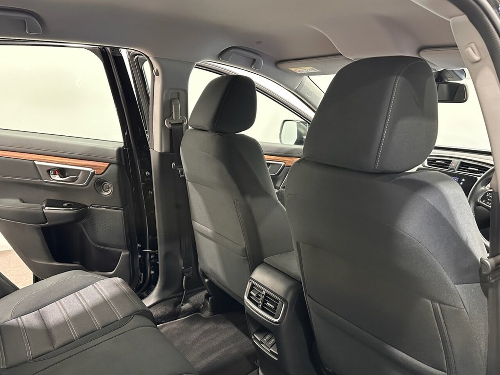 Used Honda CR-V 2018 for sale - 77200208: Photo 16