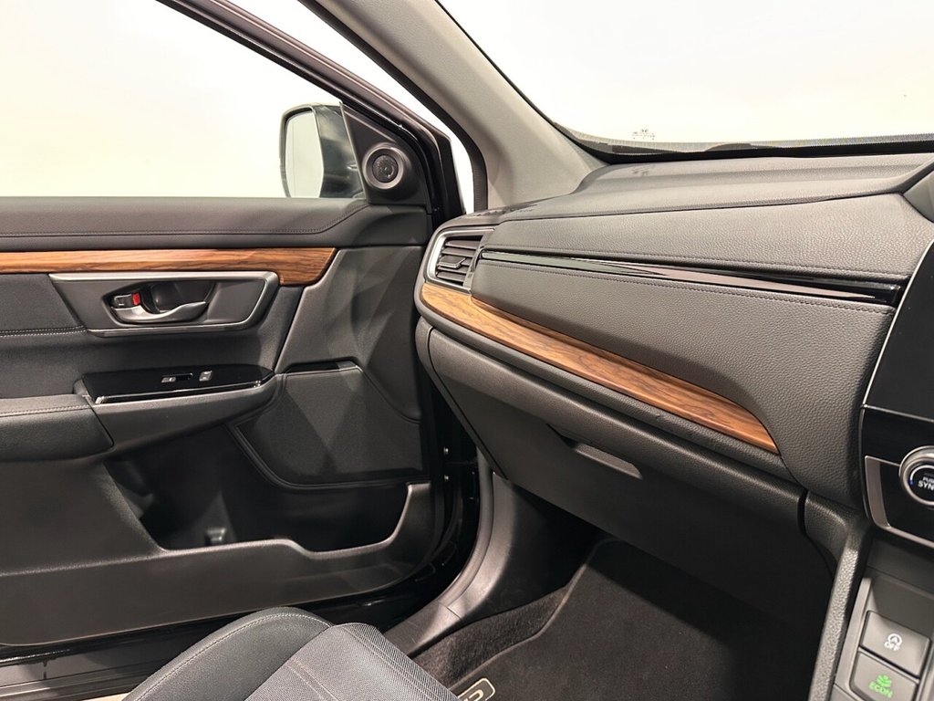 Used Honda CR-V 2018 for sale - 77200208: Photo 25