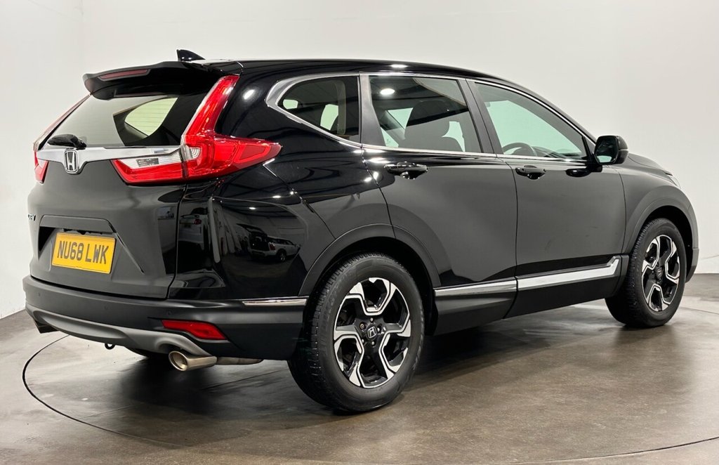 Used Honda CR-V 2018 for sale - 77200208: Photo 4