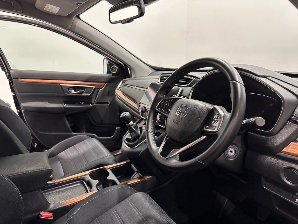 Used Honda CR-V 2018 for sale - 77200208: Photo 9