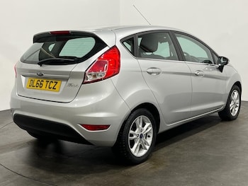 Used Ford Fiesta 2016 for sale - 77904609: Photo