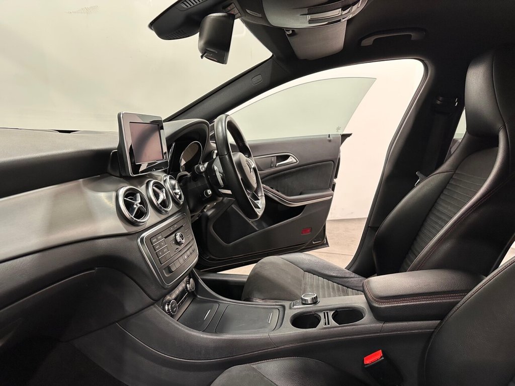 Used Mercedes-Benz CLA 2015 for sale - 76510019: Photo 12