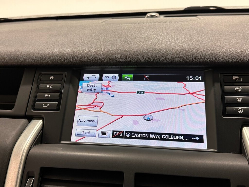 Used Land Rover Discovery Sport 2016 for sale - 77133697: Photo 11