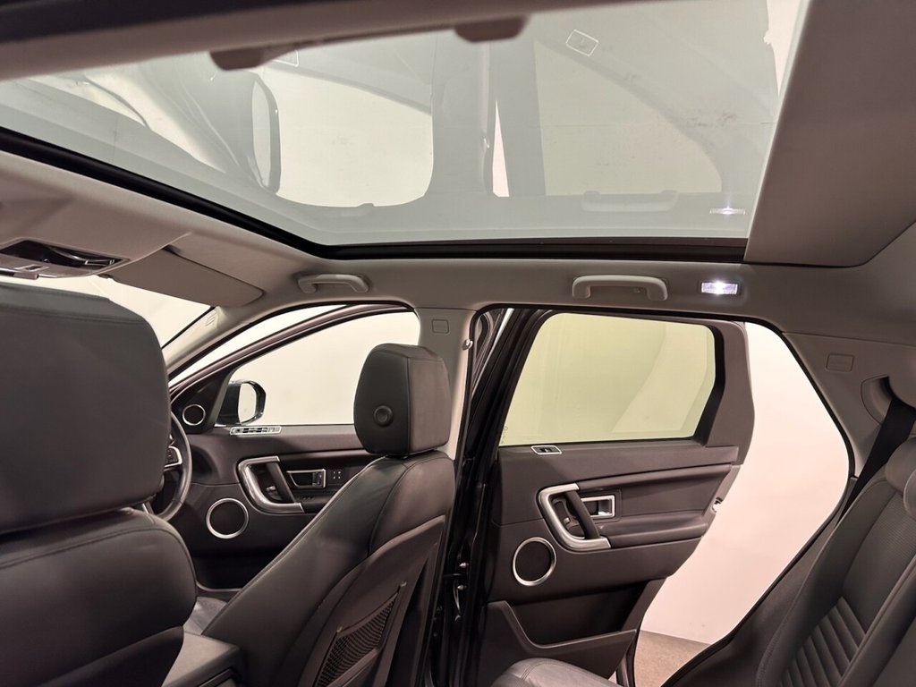 Used Land Rover Discovery Sport 2016 for sale - 77133697: Photo 25