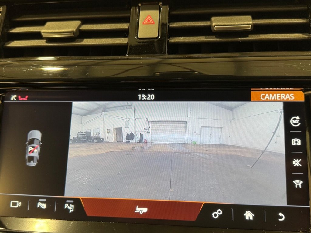 Used Land Rover Discovery 2018 for sale - 76546915: Photo 15