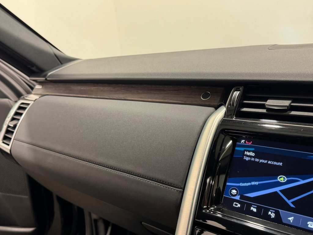 Used Land Rover Discovery 2018 for sale - 76546915: Photo 25