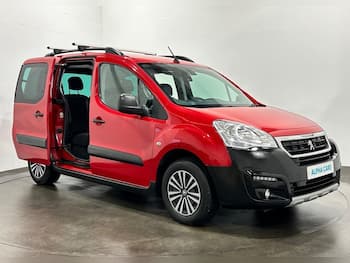 Used Peugeot Partner Tepee 2018 for sale - 79722898: Photo