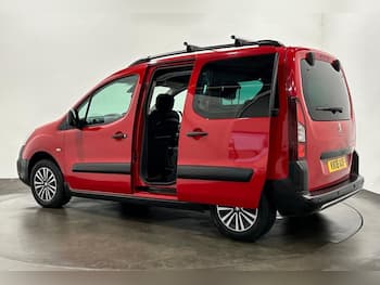 Used Peugeot Partner Tepee 2018 for sale - 79722898: Photo