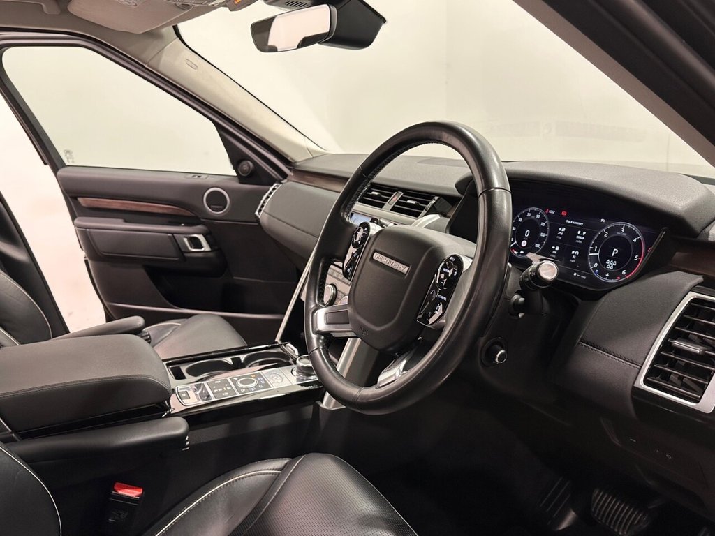 Used Land Rover Discovery 2018 for sale - 76909968: Photo 7