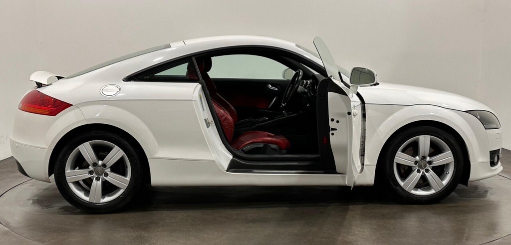 Used Audi TT 2008 for sale - 77048849: Photo 4