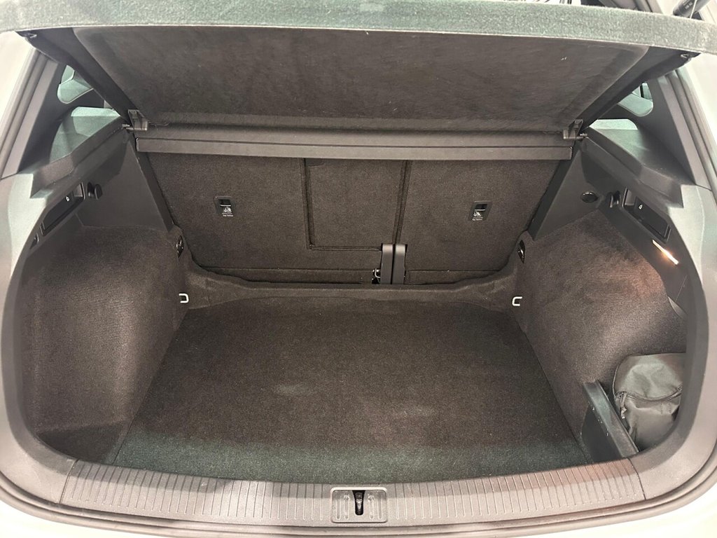 Used Volkswagen Tiguan 2021 for sale - 76470103: Photo 29