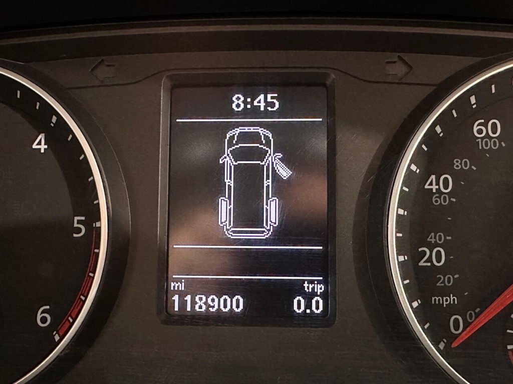 Used Volkswagen Transporter 2018 for sale - 77779837: Photo 29