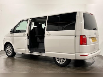 Used Volkswagen Caravelle 2018 for sale - 77014327: Photo