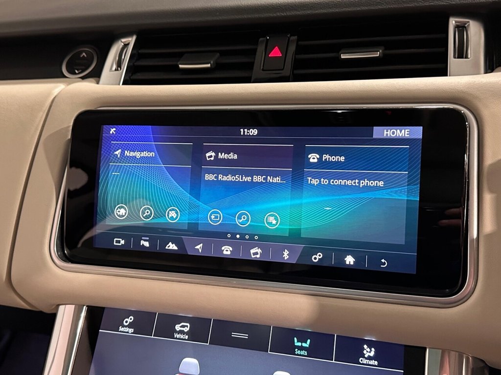 Used Land Rover Range Rover Sport 2018 for sale - 77572046: Photo 17