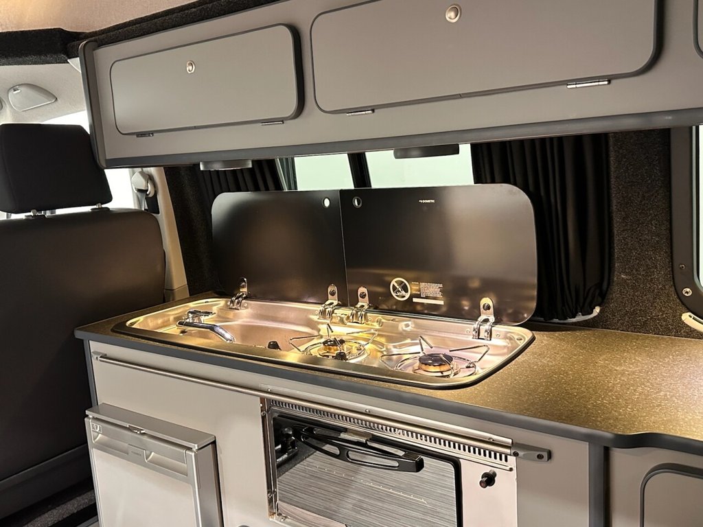 Used Volkswagen Transporter 2018 for sale - 77719732: Photo 22