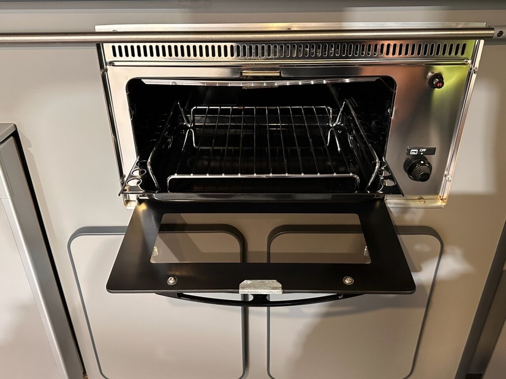 Used Volkswagen Transporter 2018 for sale - 77719732: Photo 23