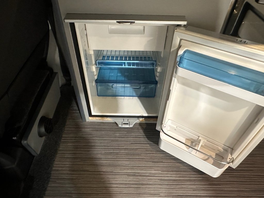 Used Volkswagen Transporter 2018 for sale - 77719732: Photo 24