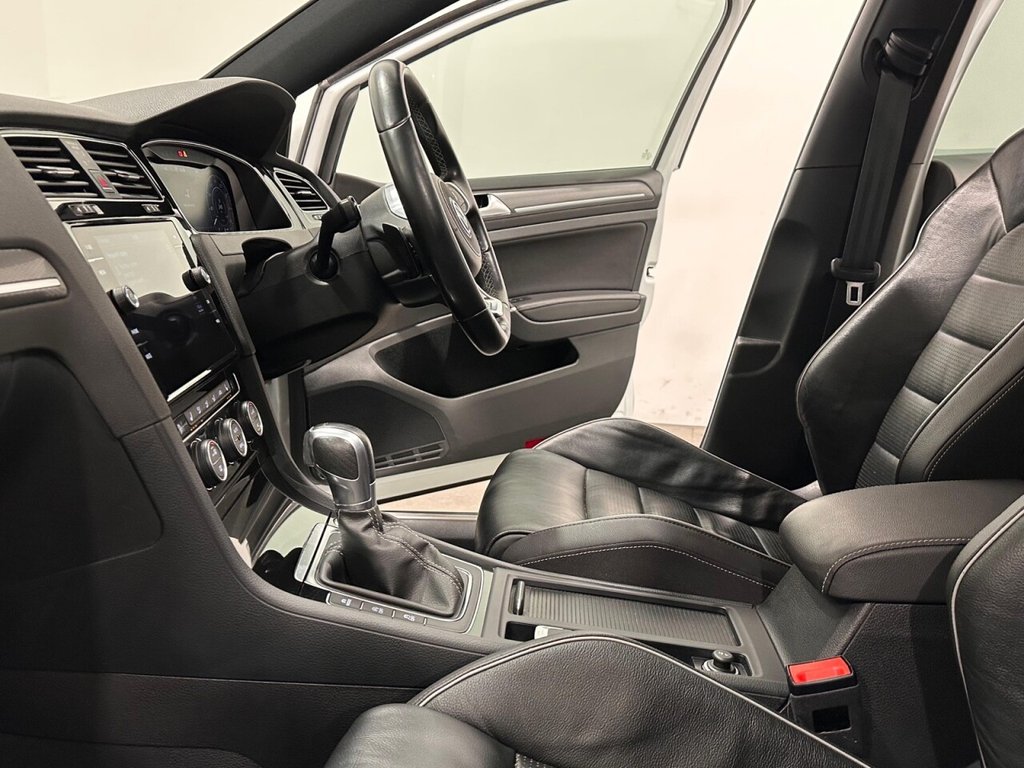 Used Volkswagen Golf 2018 for sale - 77464236: Photo 11