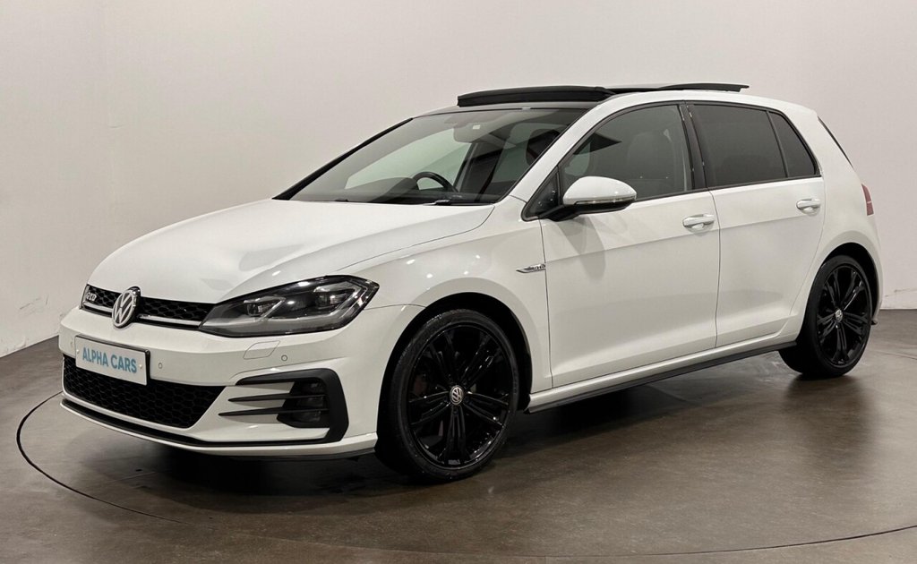 Used Volkswagen Golf 2018 for sale - 77464236: Photo 2